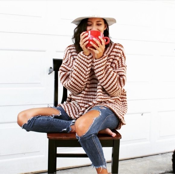 🚨//Pumpkin Patch Collection// Over sized Sweater - Picture 4 of 8